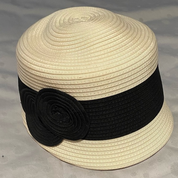 Hat - Picture 2 of 3